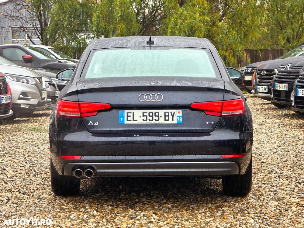 Audi A4 2.0 TDI DPF clean diesel multitronic S line Sportpaket - 11