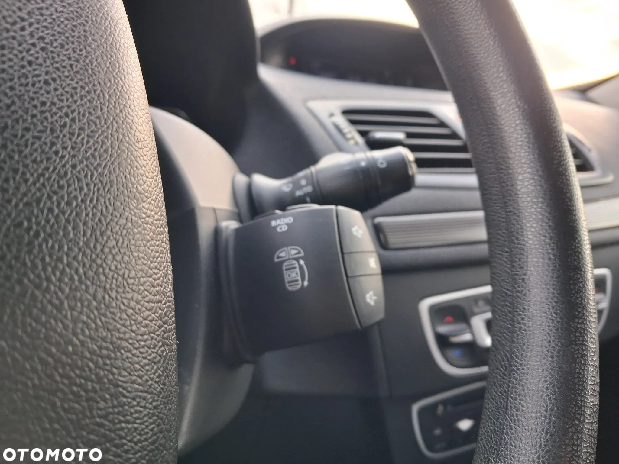 Renault Megane 1.6 16V 110 Authentique - 16