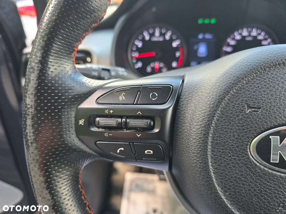 Kia Stonic 1.0 T-GDI 120 Spirit - 31