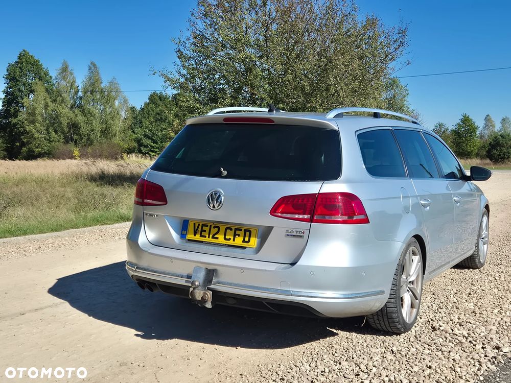 Volkswagen Passat - 14