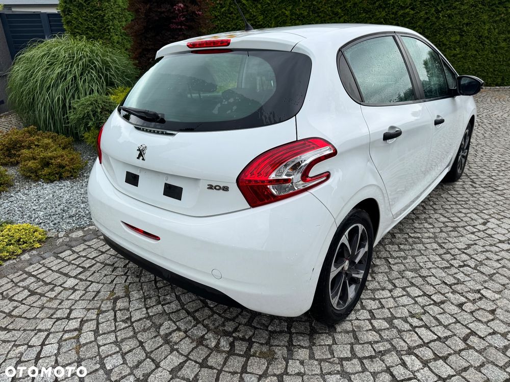 Peugeot 208 - 20