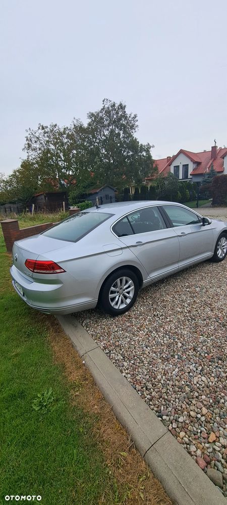 Volkswagen Passat - 3