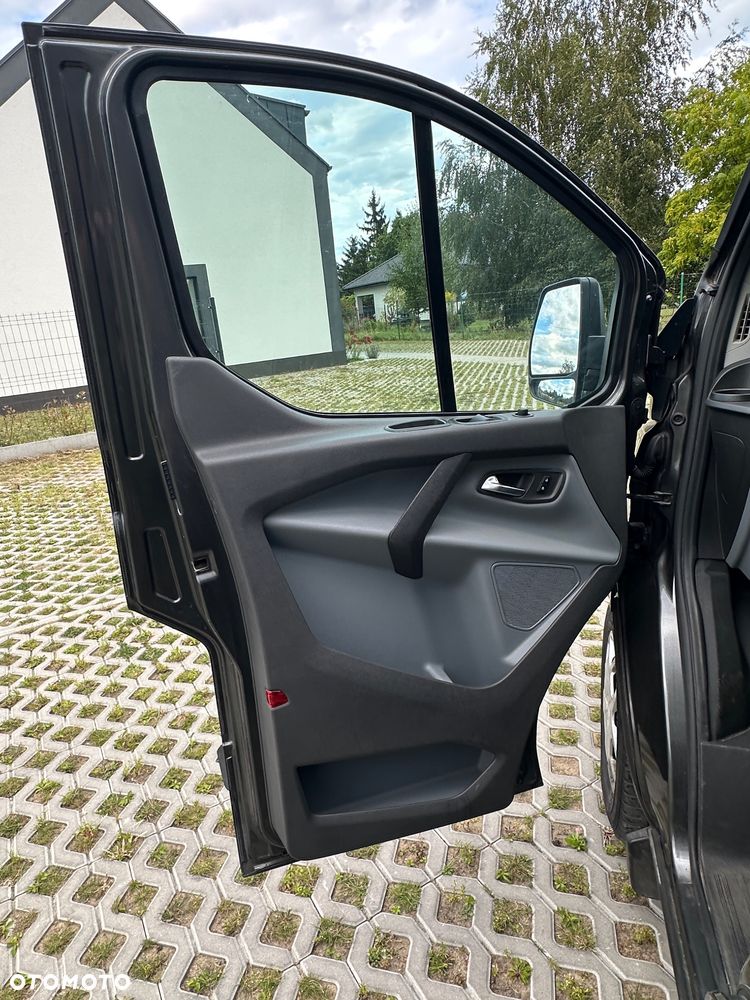 Ford Transit Custom 310 L2H1 Limited - 14