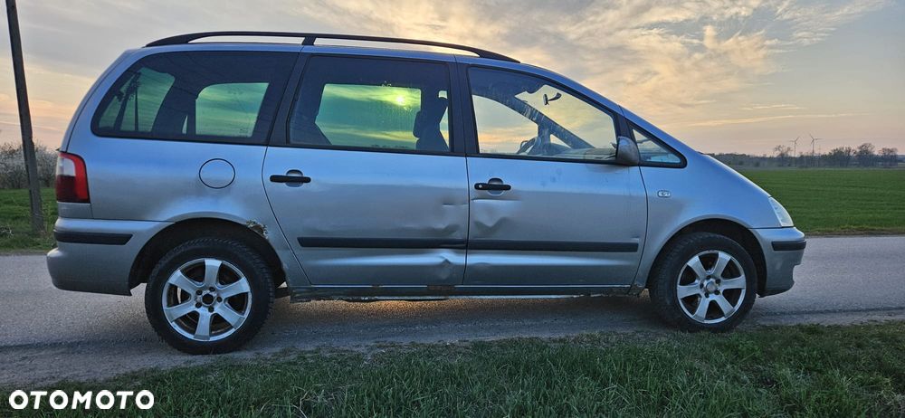 Ford Galaxy TDI Trend - 7