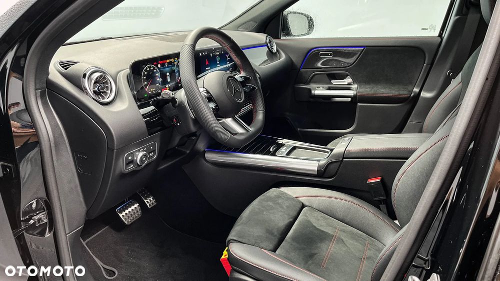 Mercedes-Benz GLA 200 mHEV AMG Line 7G-DCT - 10