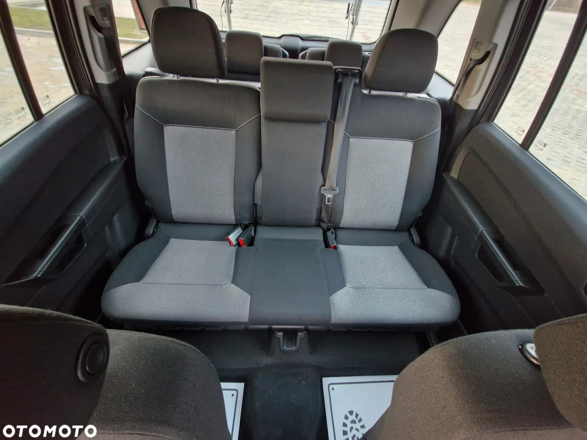 Opel Zafira 1.6 Enjoy - 28