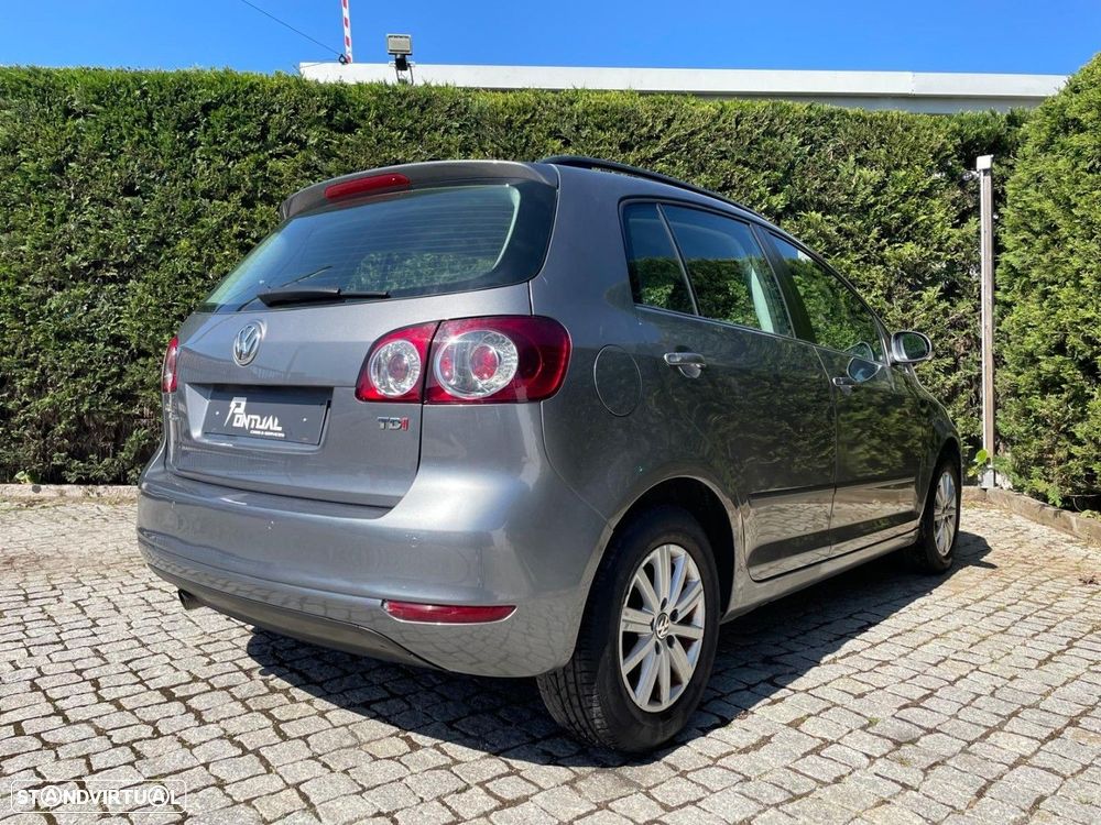VW Golf Plus 1.6 TDi DPF Highline - 4