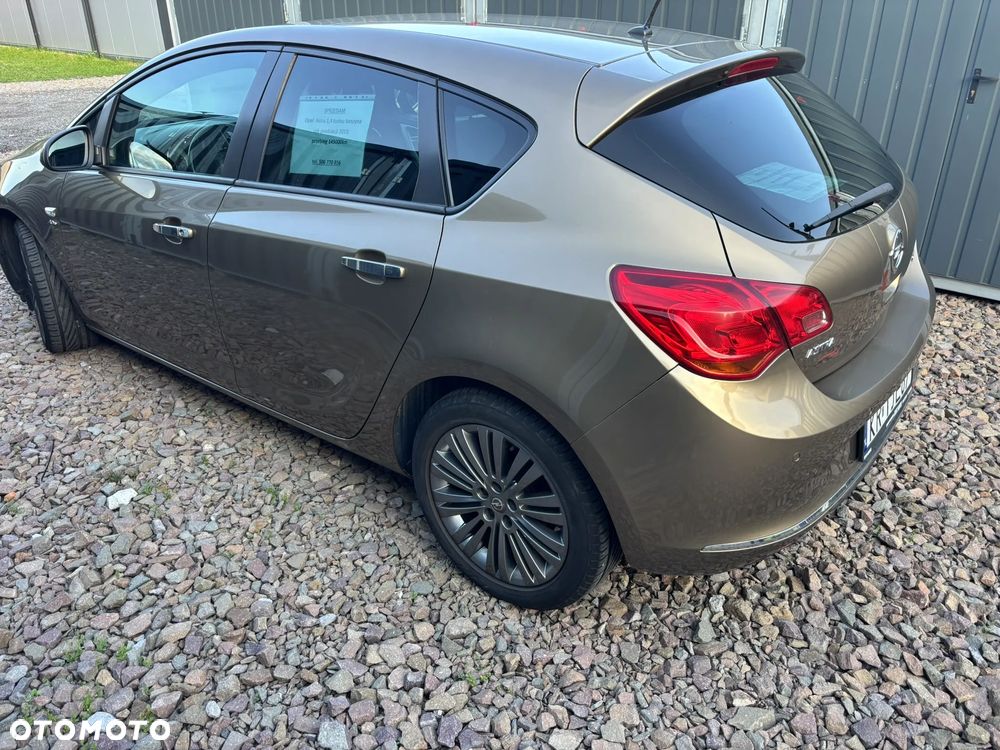 Opel Astra 1.4 T Active - 4