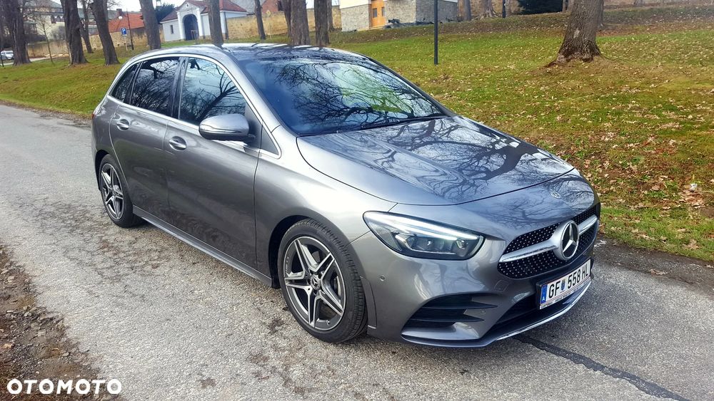 Mercedes-Benz Klasa B 180 d AMG Line 7G-DCT