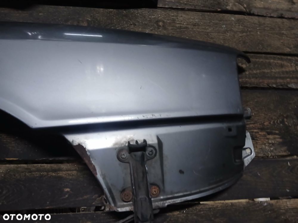 Audi 80 B3 błotnik prawy - 2