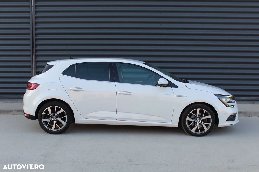 Renault Megane ENERGY dCi 130 BOSE EDITION - 6