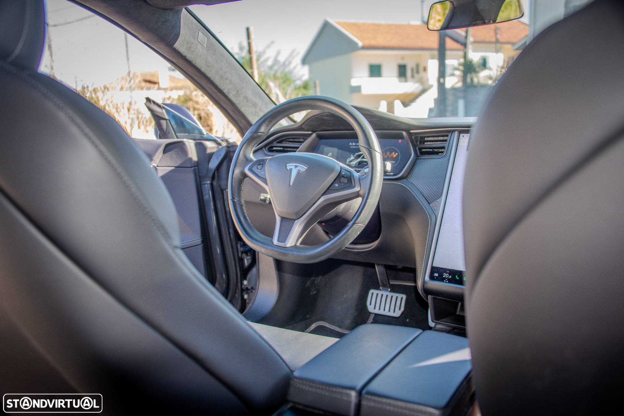 Tesla Model S Performance - 26