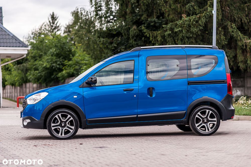 Dacia Dokker TCe 115 Stepway Celebration - 24