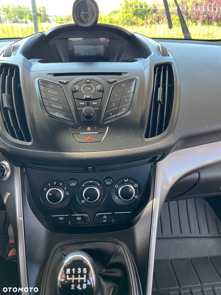 Ford Kuga - 7