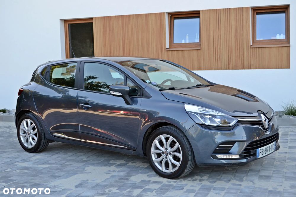 Renault Clio - 3