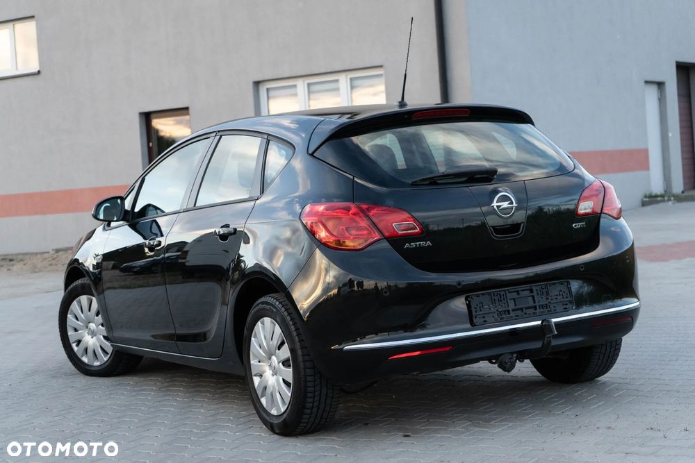 Opel Astra 1.7 CDTI DPF Active - 9