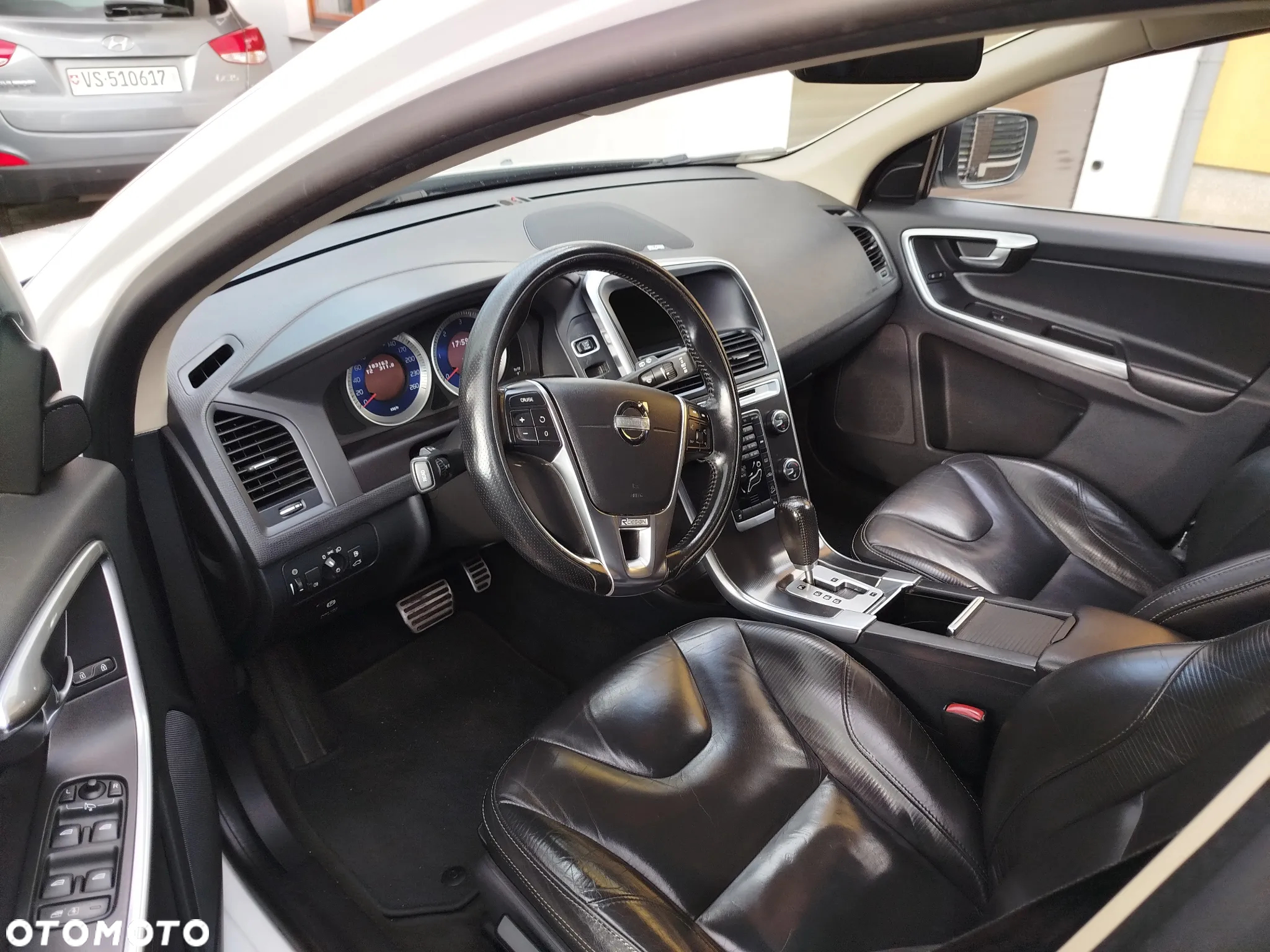 Volvo XC 60 - 6