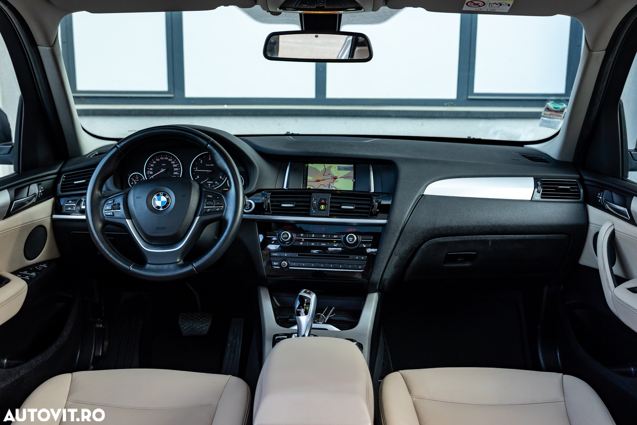 BMW X3 xDrive20d AT Luxury Line - 29