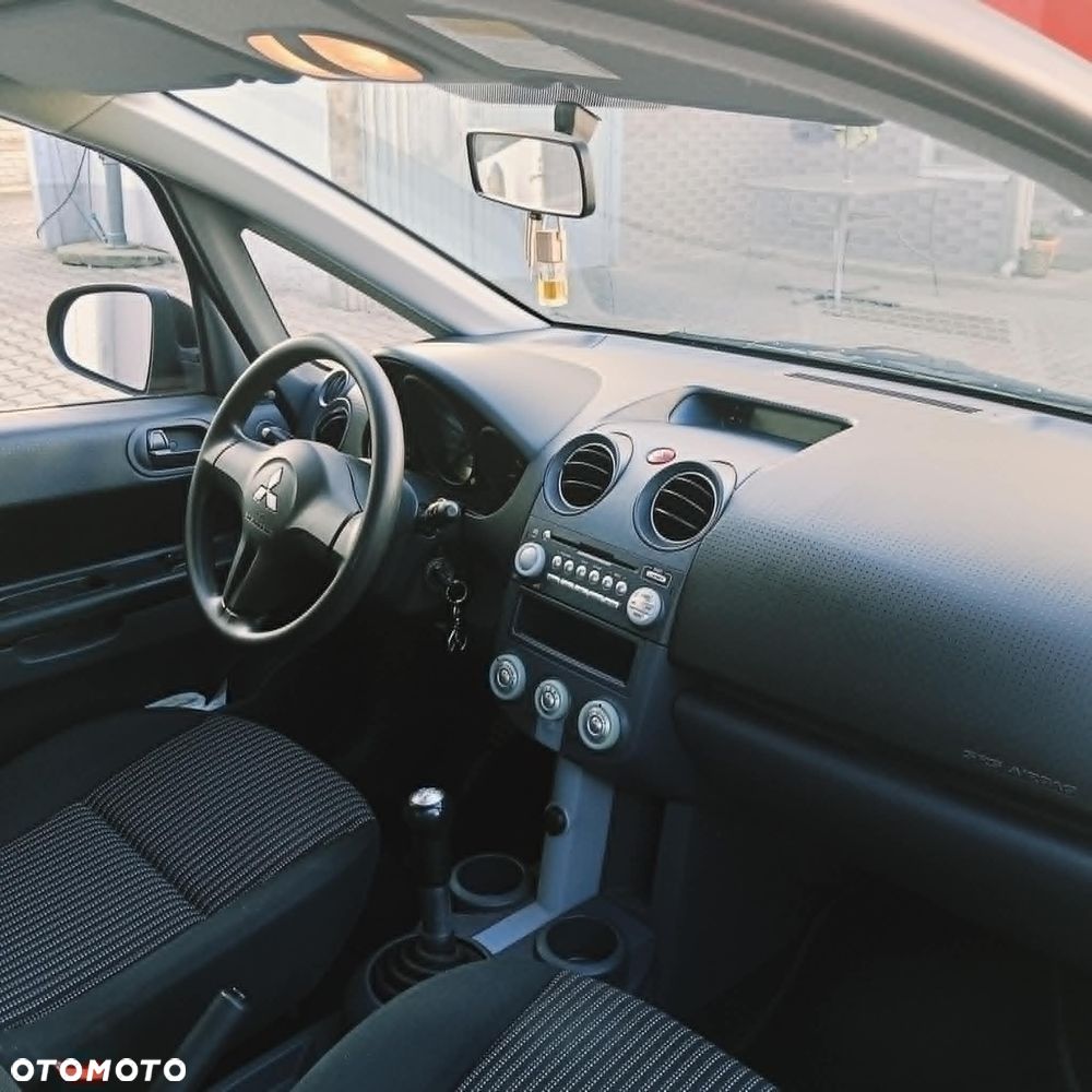 Mitsubishi Colt 1.1 Inform - 5
