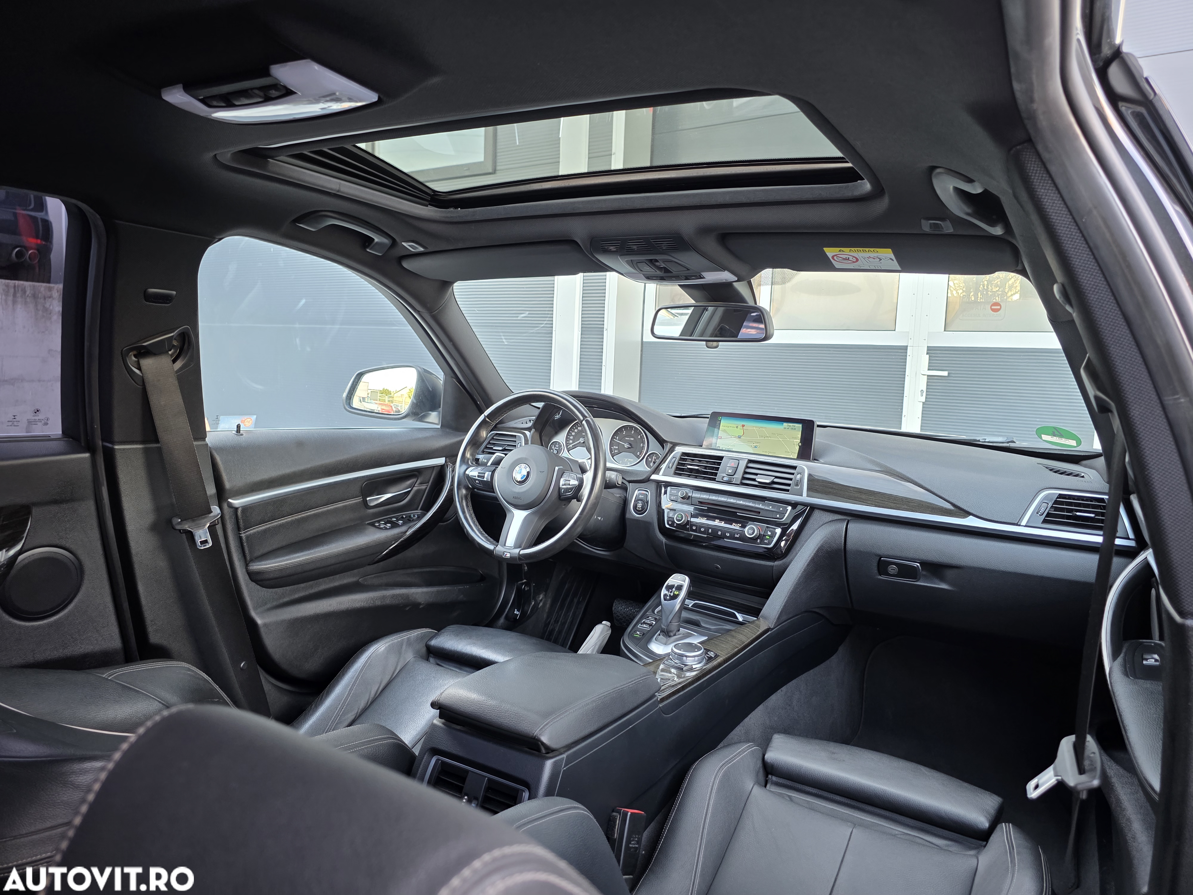 BMW Seria 3 320d Luxury Line - 7