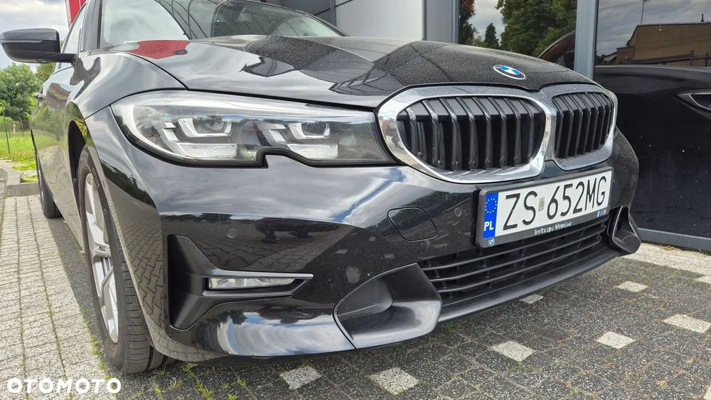 BMW Seria 3 318d Business Edition - 2