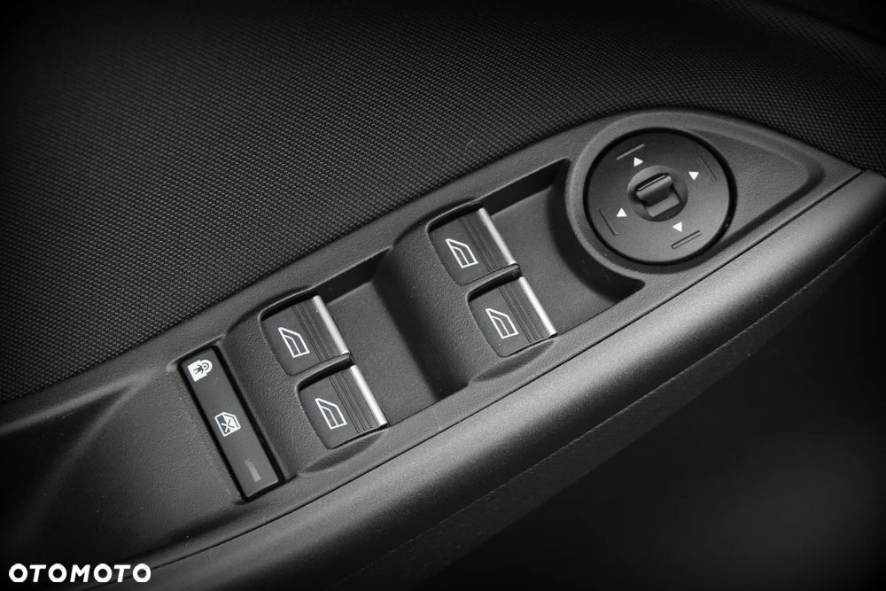 Ford Focus 1.0 EcoBoost Trend - 18