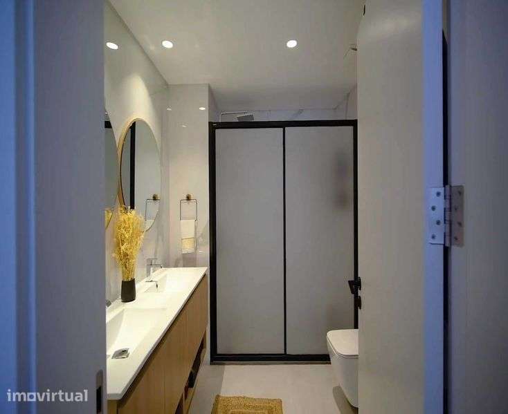 T2 em Rio Tinto com garagem e ar condicionado - Grande imagem: 5/12
