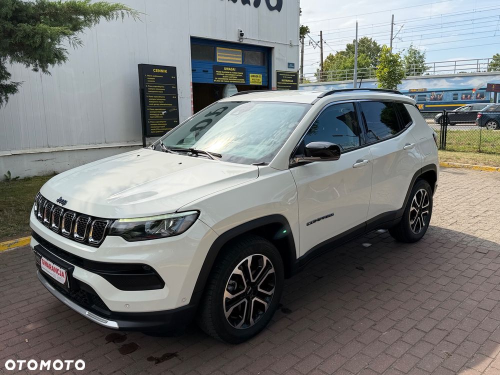 Jeep Compass - 11