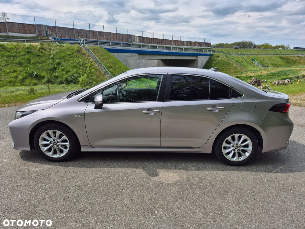 Toyota Corolla - 5