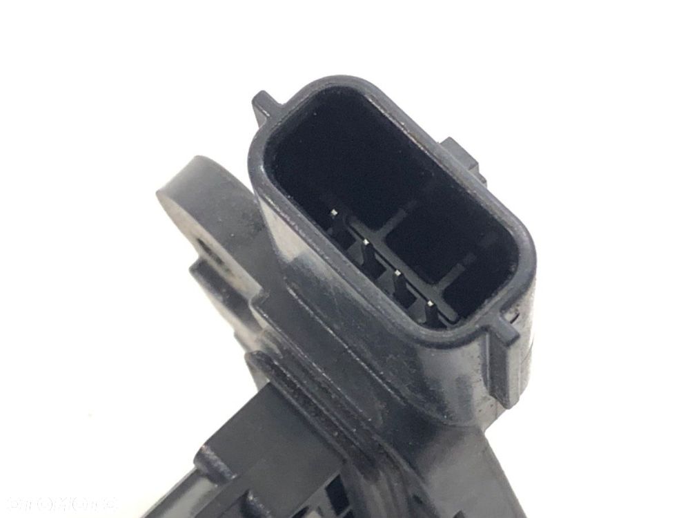 PRZEPŁYWOMIERZ  RENAULT MEGANE IV liftback (B9A/M/N_) 2015 - 2022 1.6 TCe 205 (B9MV) 151 kW [205 - 3