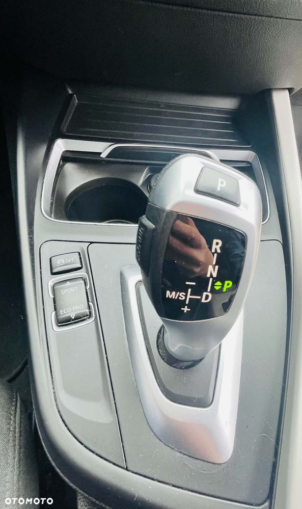 BMW Seria 1 118d - 15