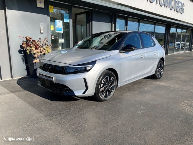 Opel Corsa 1.2 T GS - 1