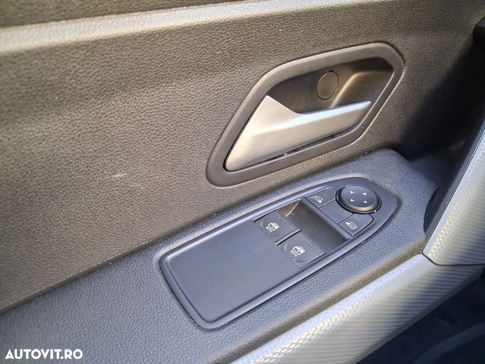 Dacia Duster ECO-G 100 Essential - 4