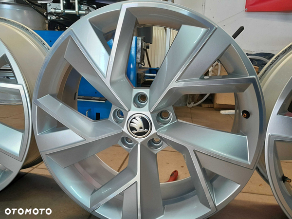 alufelgi 19 TRIGLAV oryginał SKODA KODIAQ 5X112 7jx19 et43