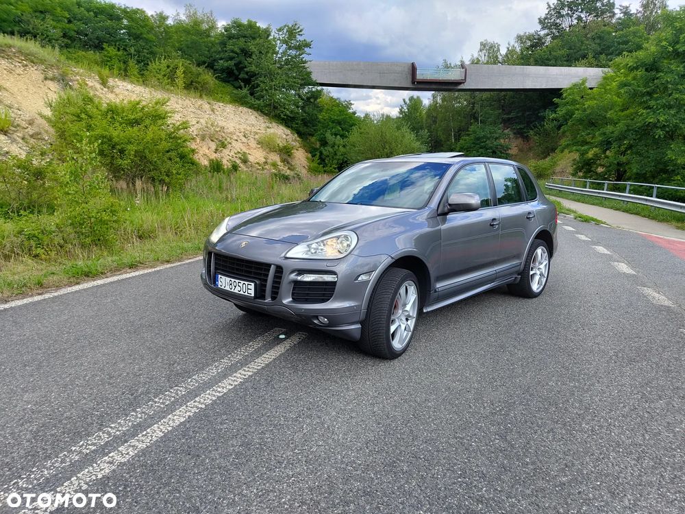 Porsche Cayenne - 14
