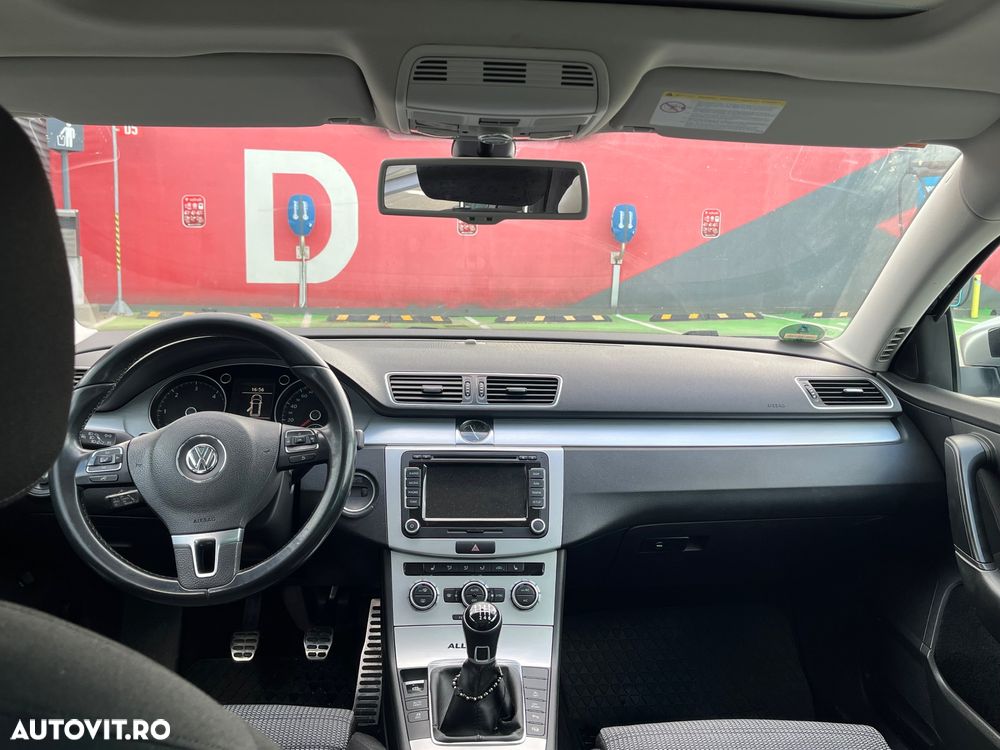 Volkswagen Passat 2.0 TDI 4Motion BlueMotion Technology Comfortline - 7