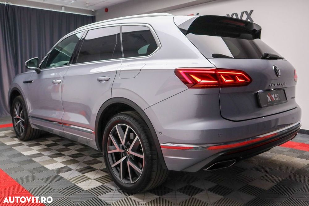 Volkswagen Touareg V6 TSI eHybrid PHEV Elegance - 17