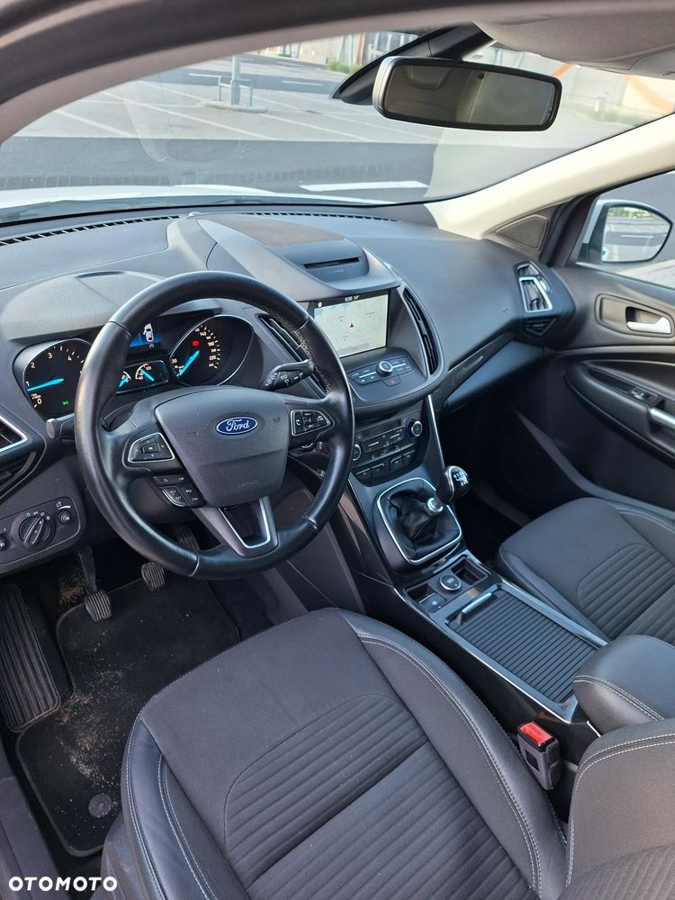 Ford Kuga 2.0 TDCi FWD Titanium Plus - 8