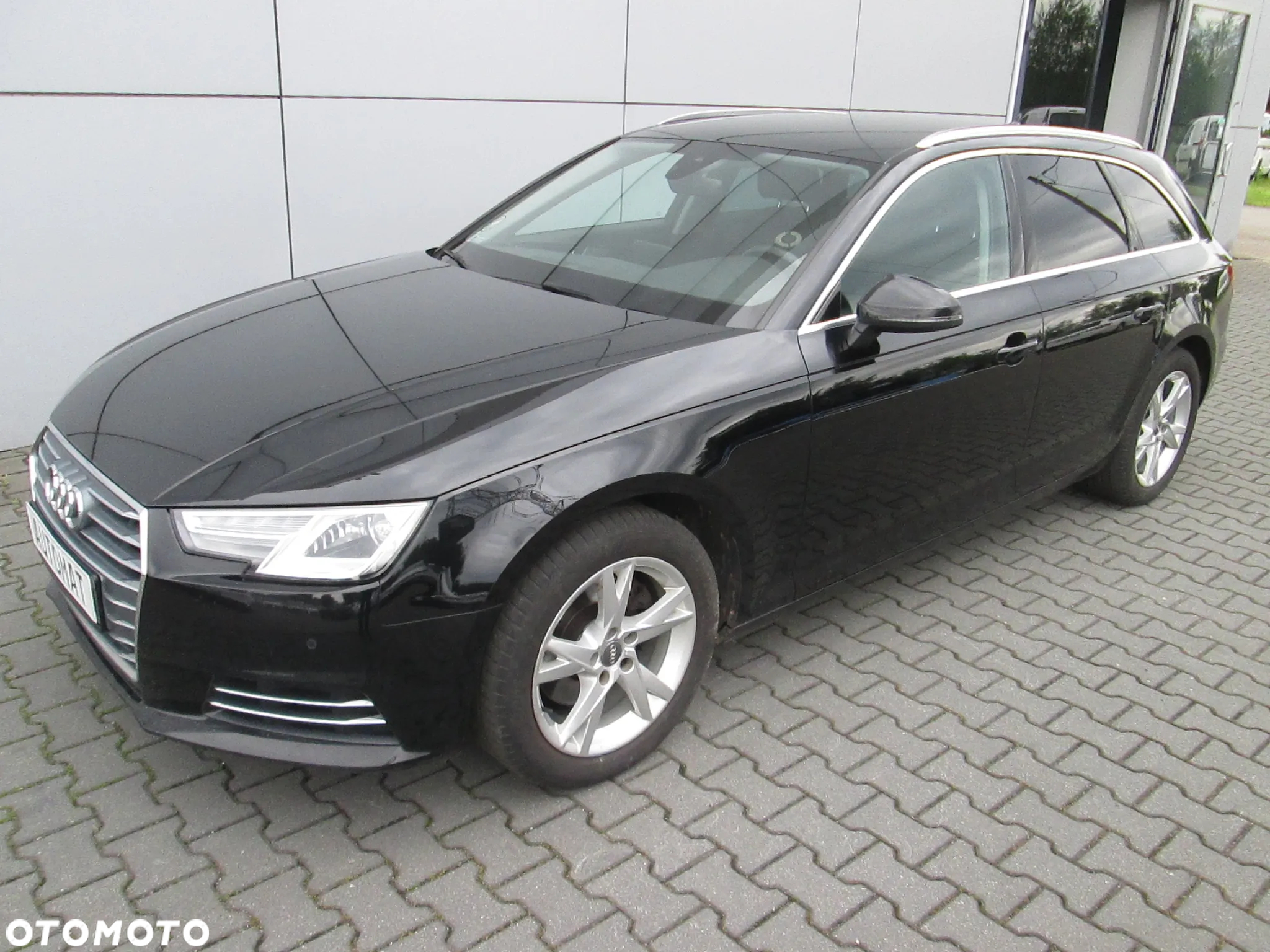 Audi A4 Avant 2.0 TFSI ultra S tronic - 12