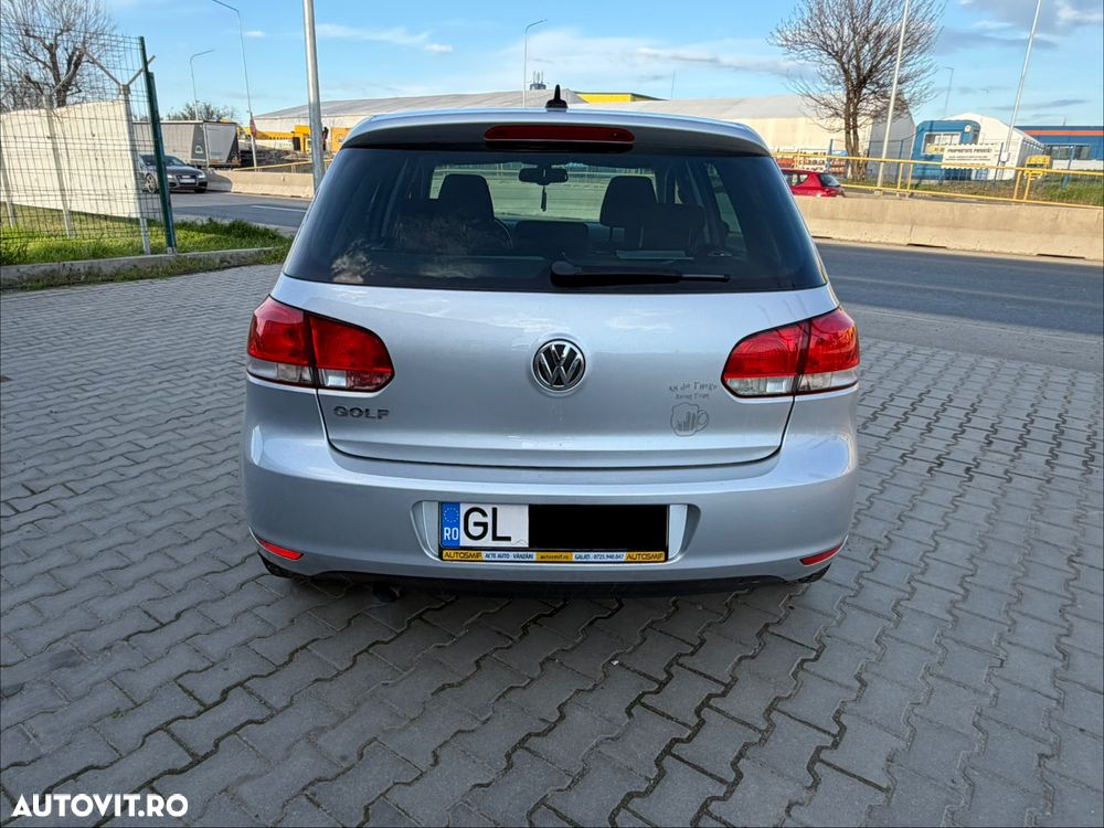 Volkswagen Golf - 26