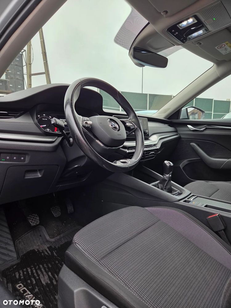 Skoda Octavia 1.5 TSI ACT Ambition - 16