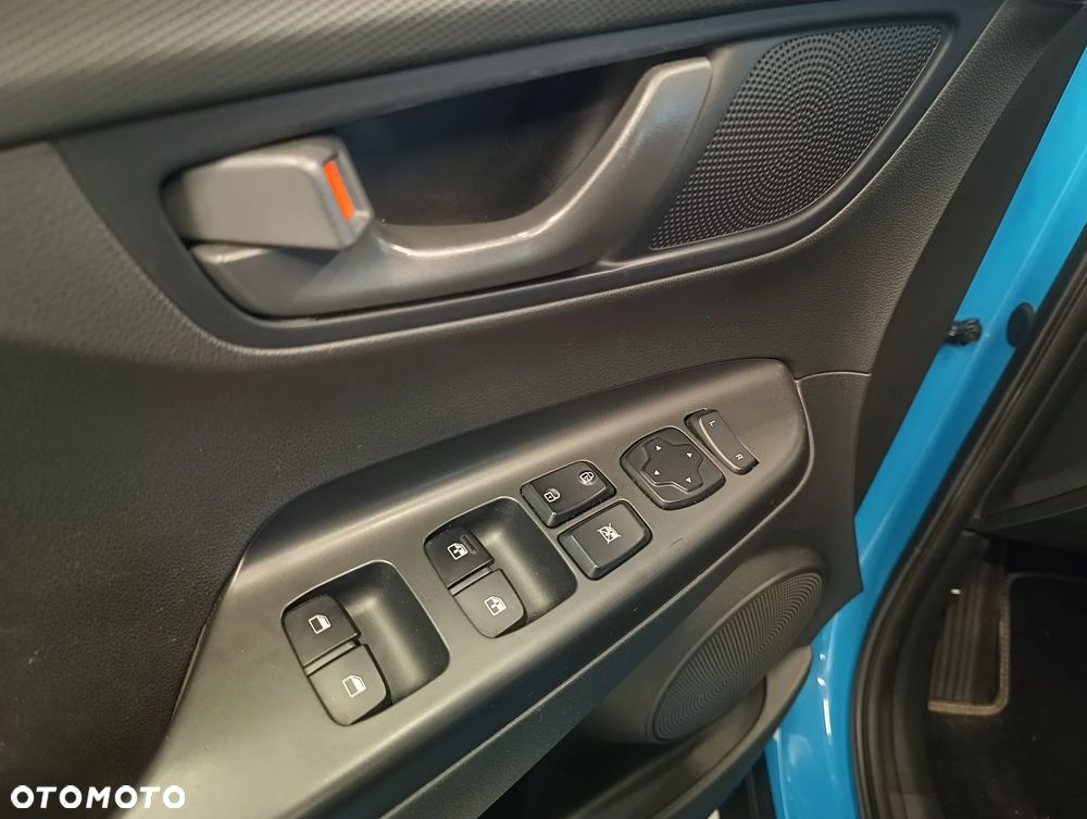 Hyundai Kona - 8