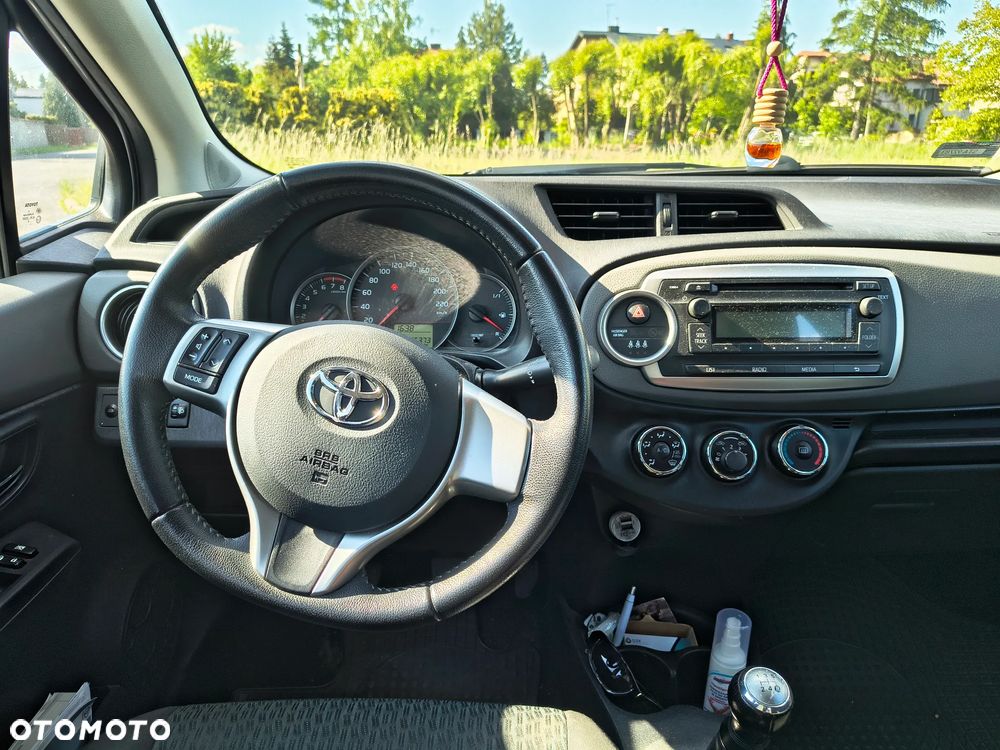 Toyota Yaris - 6