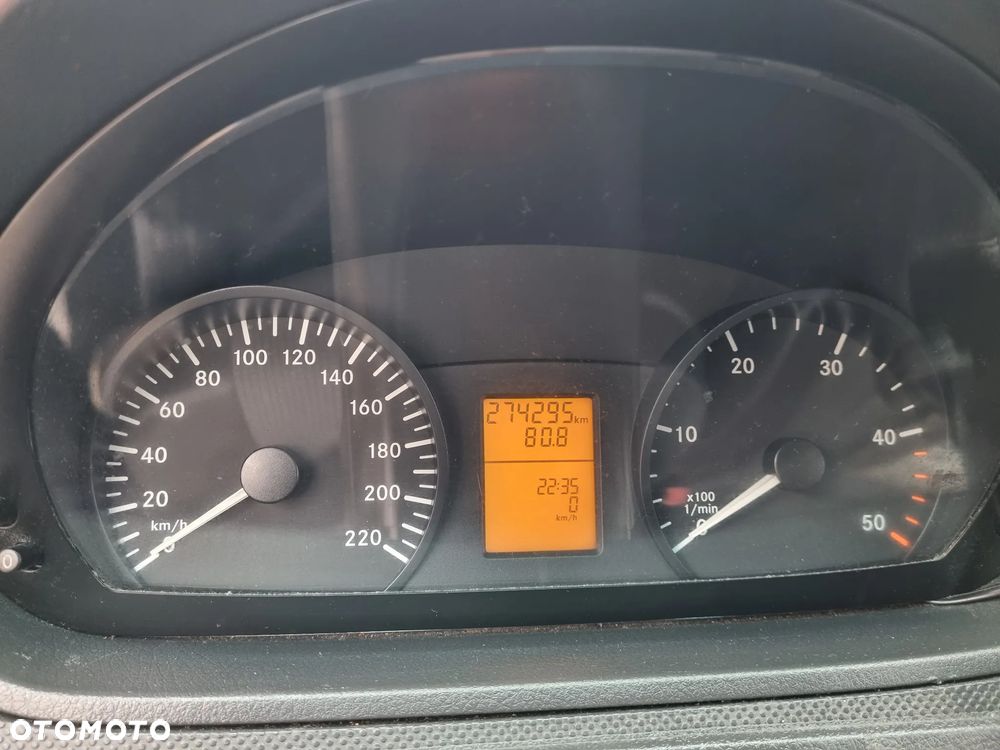 Mercedes-Benz Vito - 9