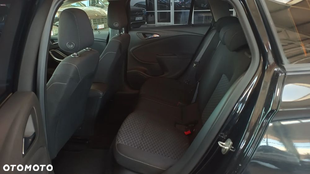 Opel Astra 1.4 T Elite - 18