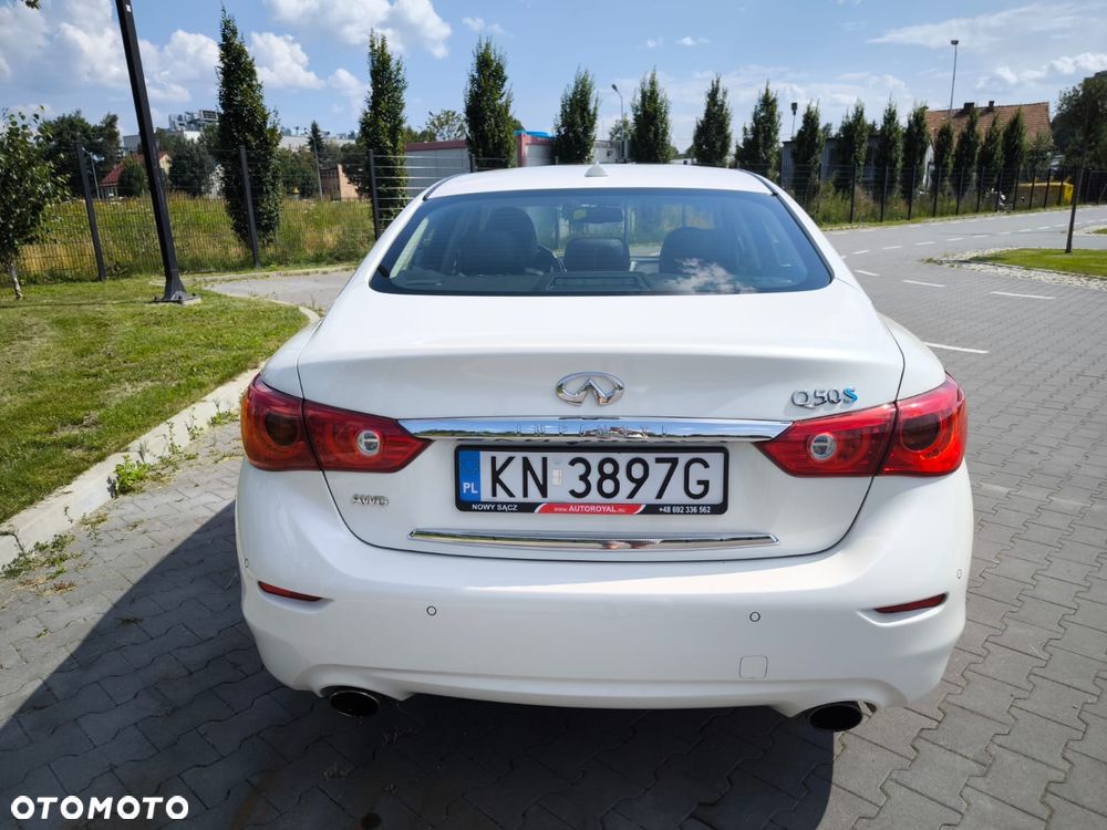 Infiniti Q50 - 4