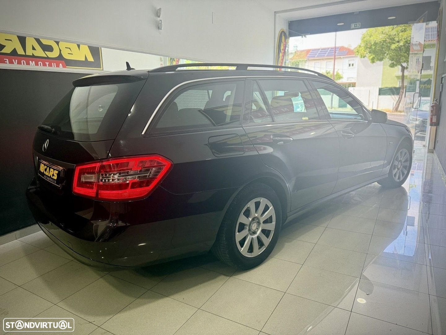 Mercedes-Benz E 250 CDi Executive BlueEfficiency - 4