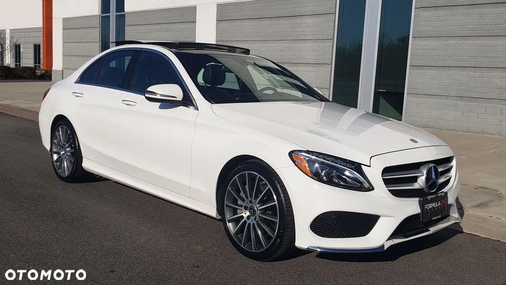 Mercedes-Benz Klasa C 300 T 9G-TRONIC - 2