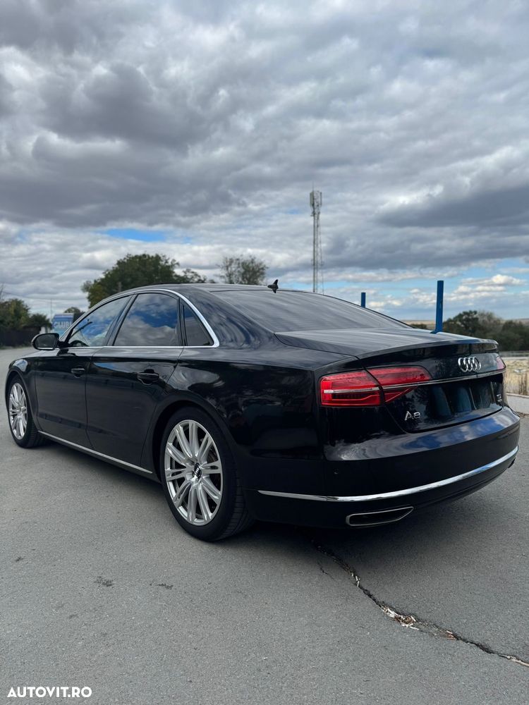 Audi A8 - 10