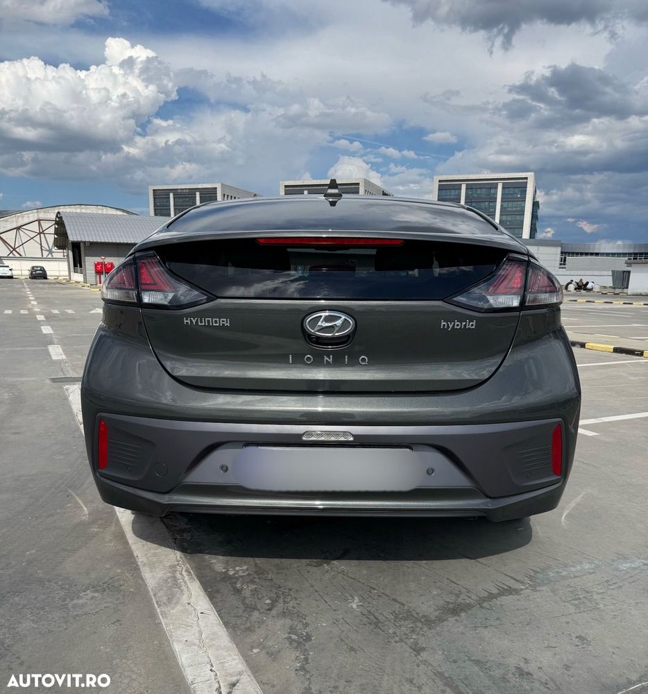 Hyundai IONIQ - 5